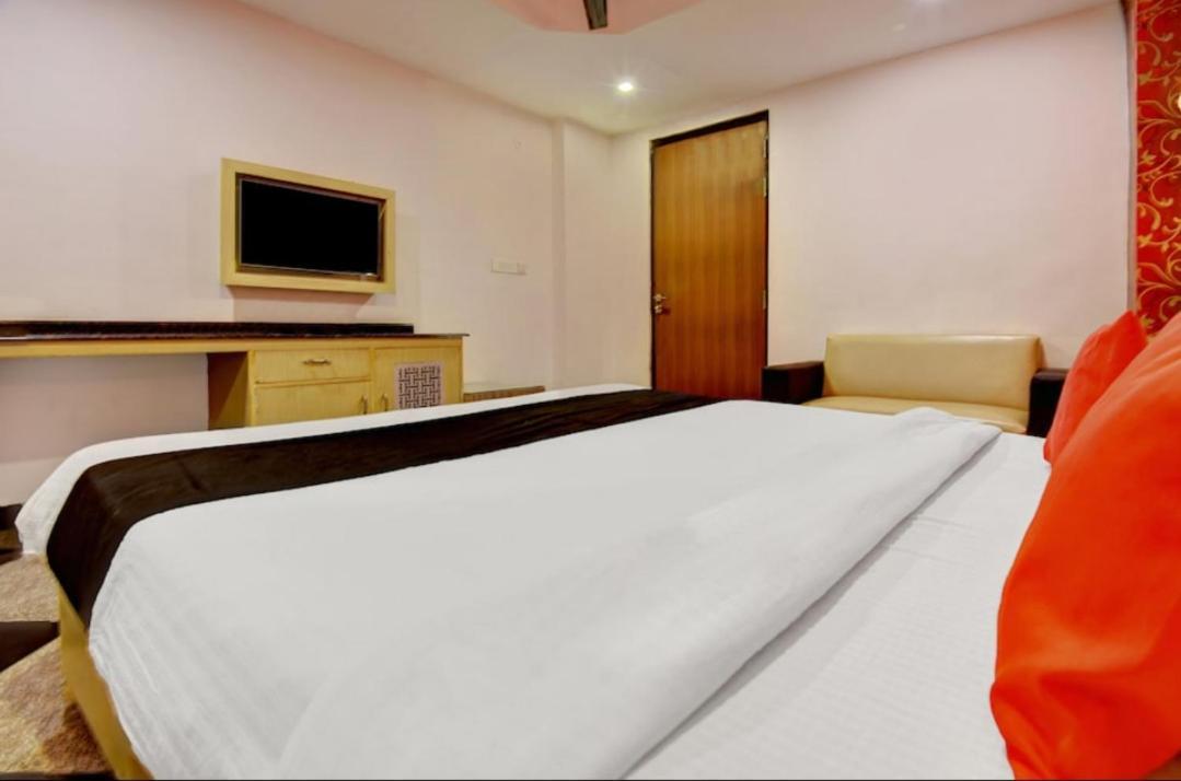 Citi Club Hotel Kanpur Eksteriør billede