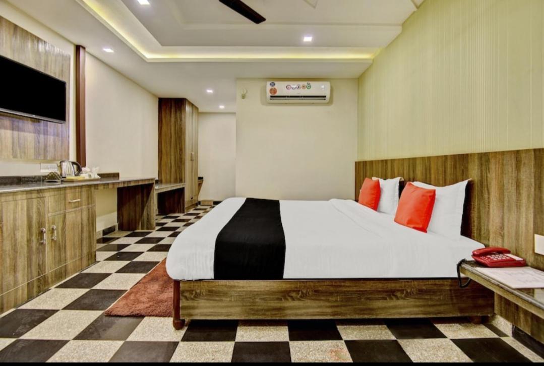 Citi Club Hotel Kanpur Eksteriør billede