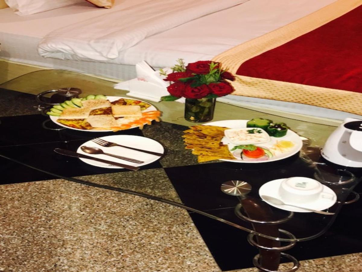 Citi Club Hotel Kanpur Eksteriør billede